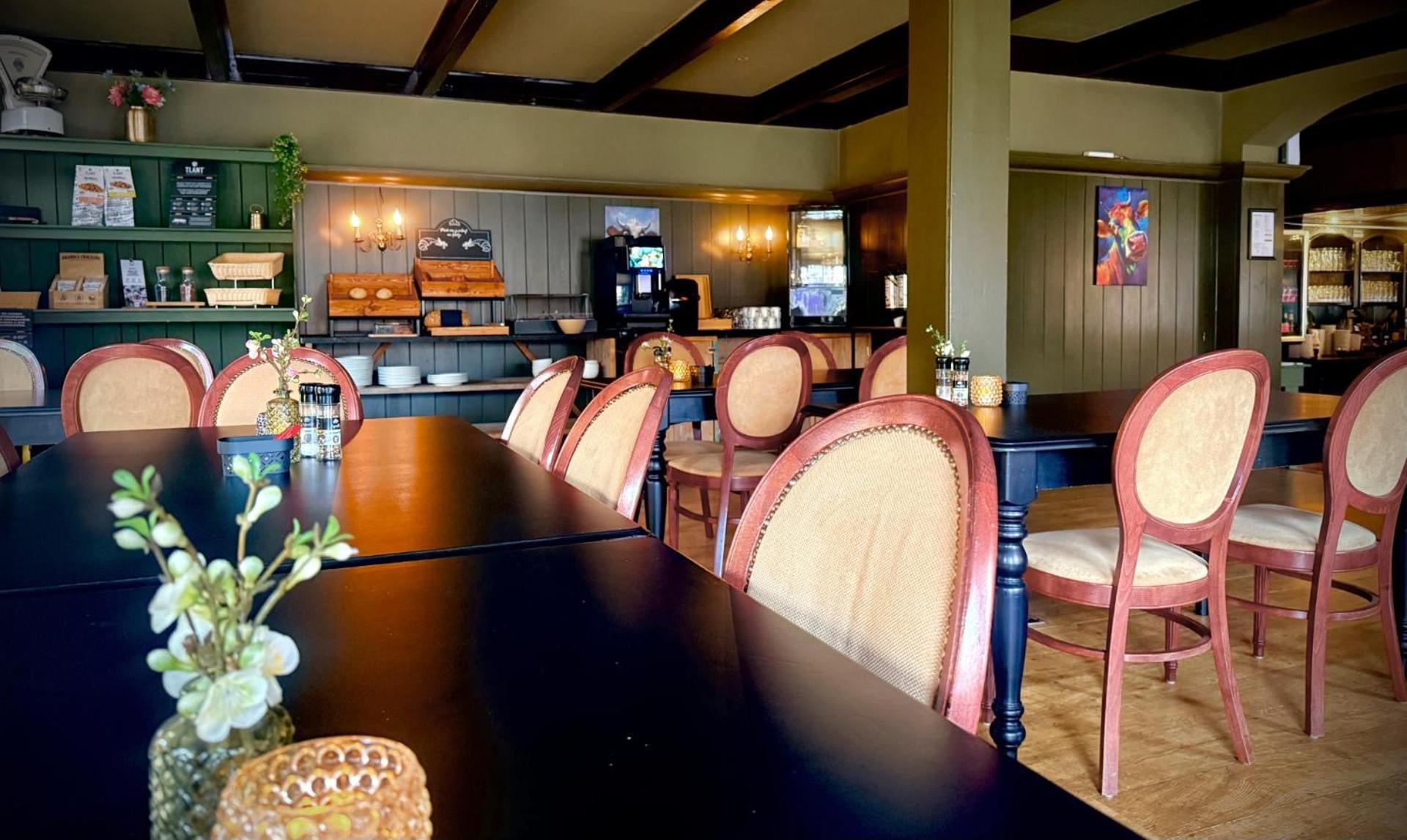 Hotel Restaurant 'T Ronde Loegh Winschoten Exterior photo